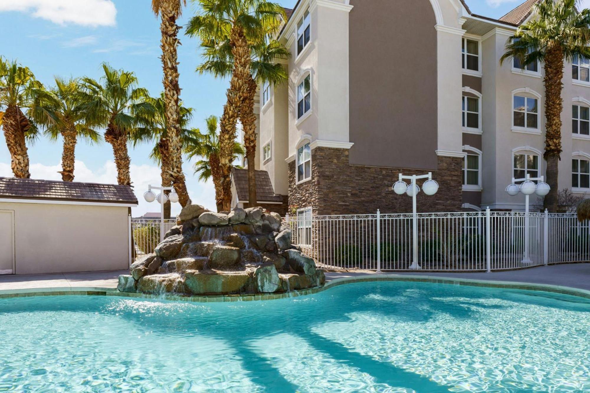 Residence Inn By Marriott Las Vegas Stadium Area Экстерьер фото