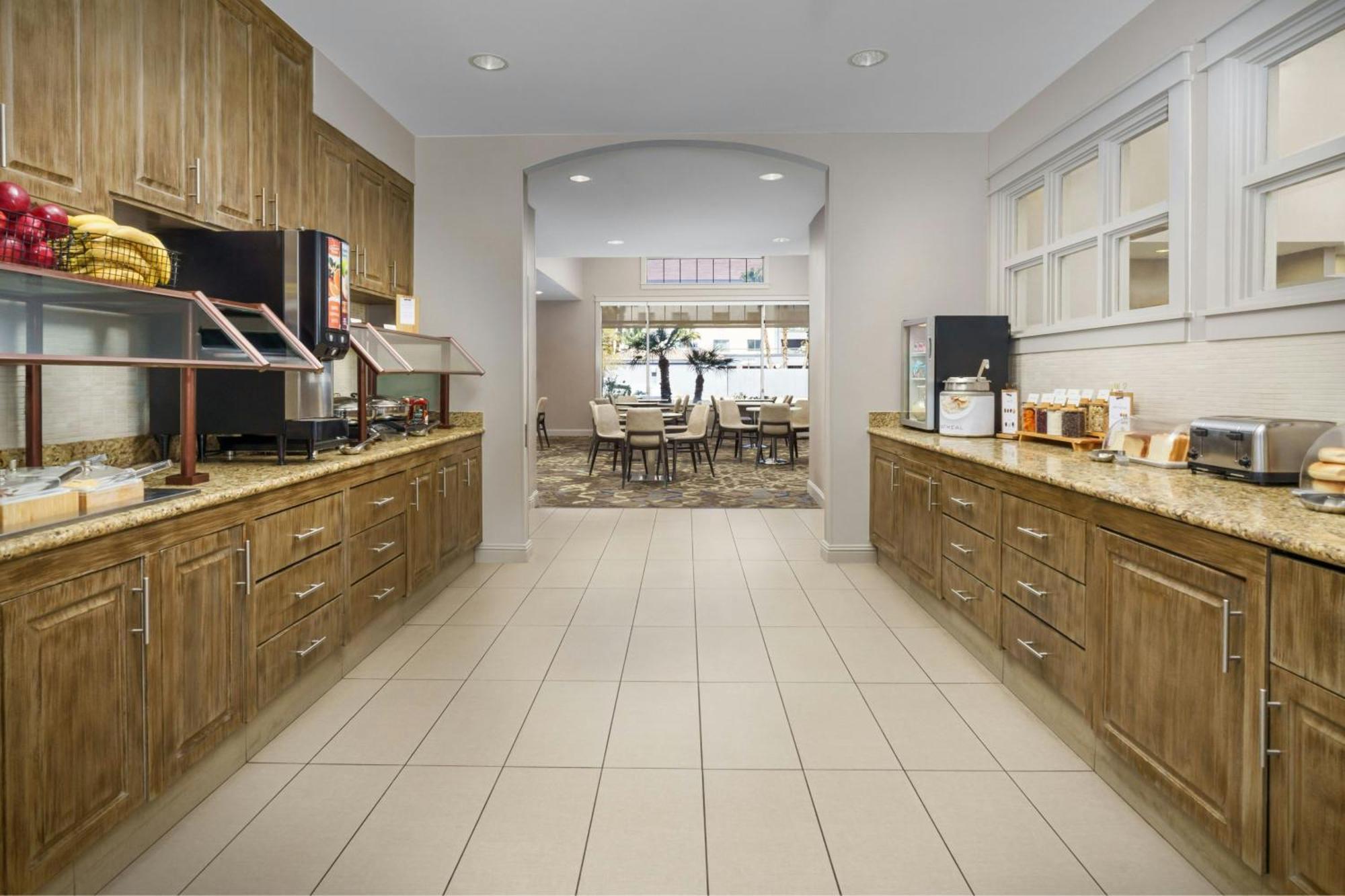 Residence Inn By Marriott Las Vegas Stadium Area Экстерьер фото