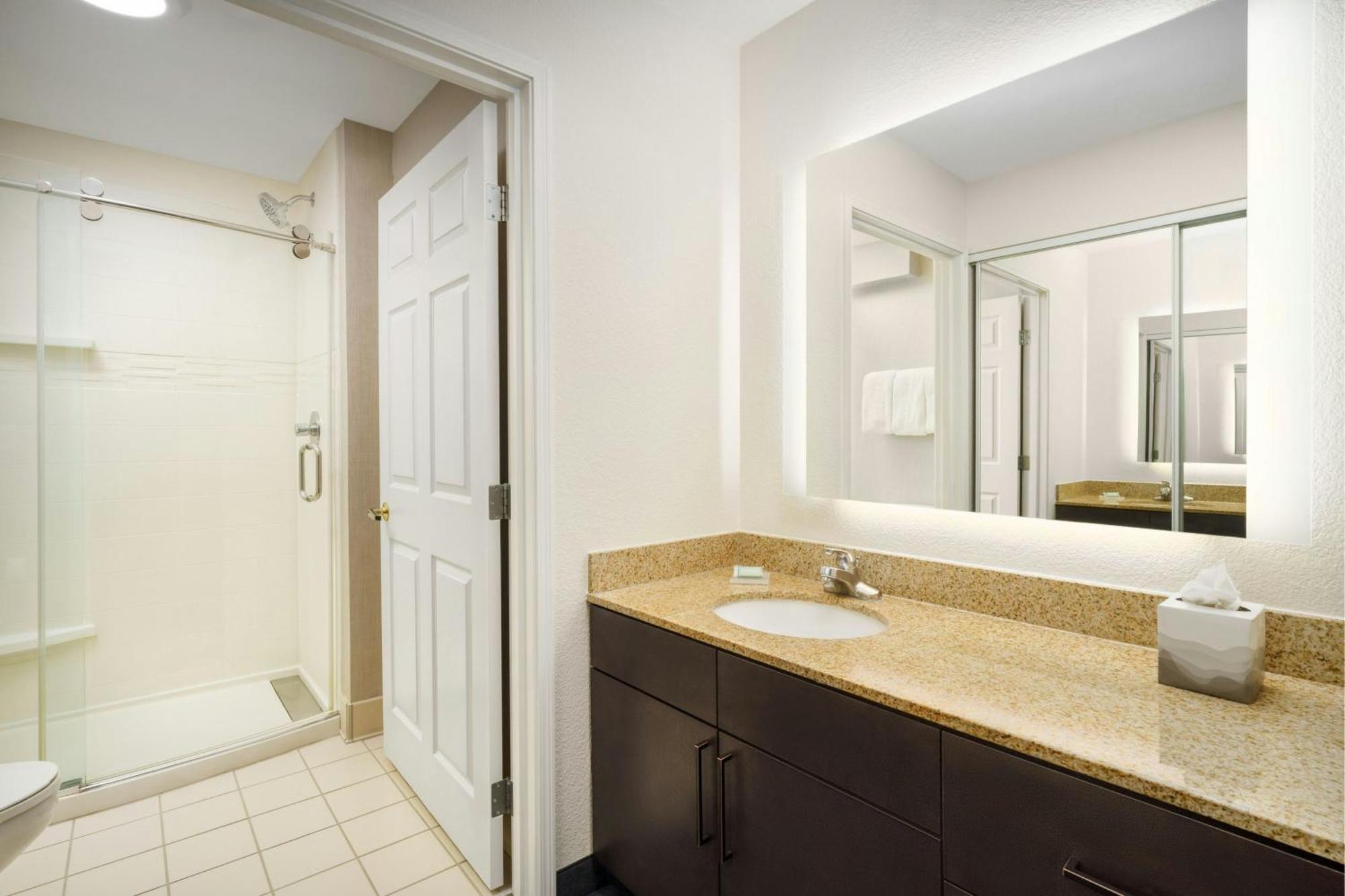 Residence Inn By Marriott Las Vegas Stadium Area Экстерьер фото